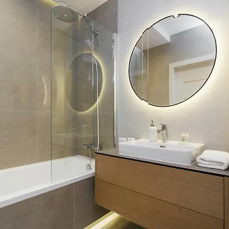 Przedwiosnie By Renters Lägenhet